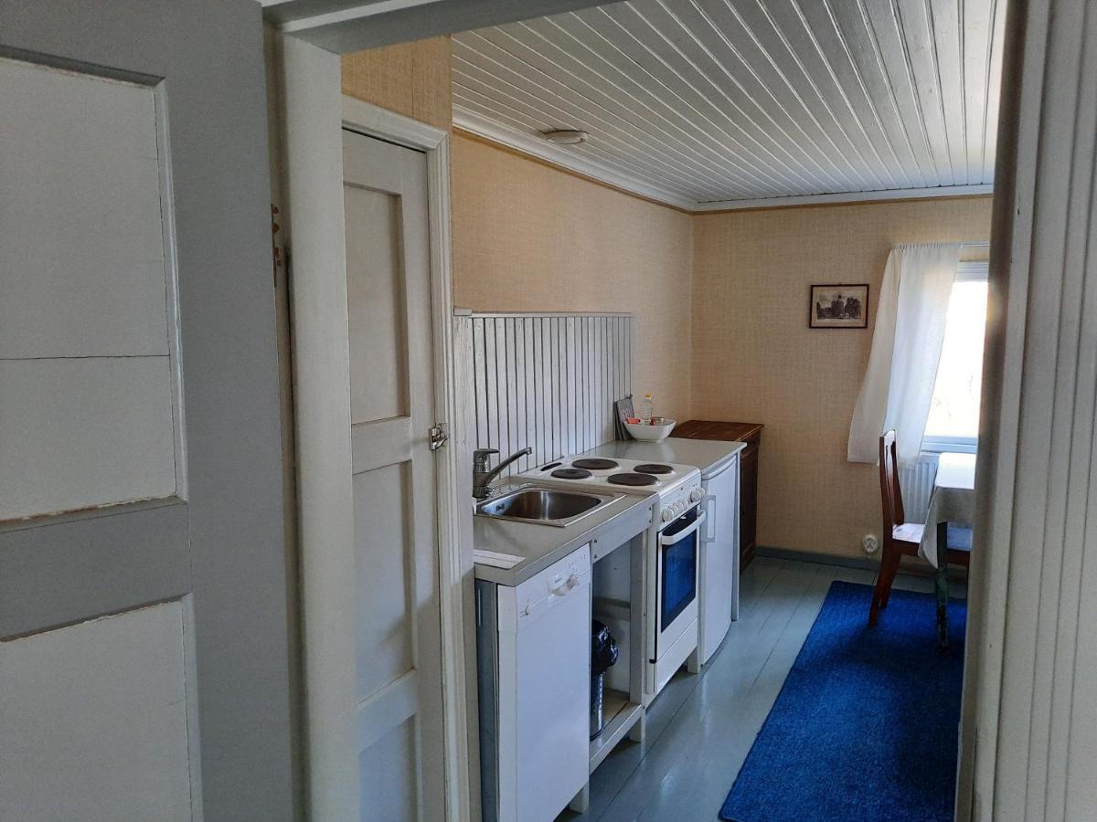 Portaan Nahkurinverstas Porras Bagian luar foto