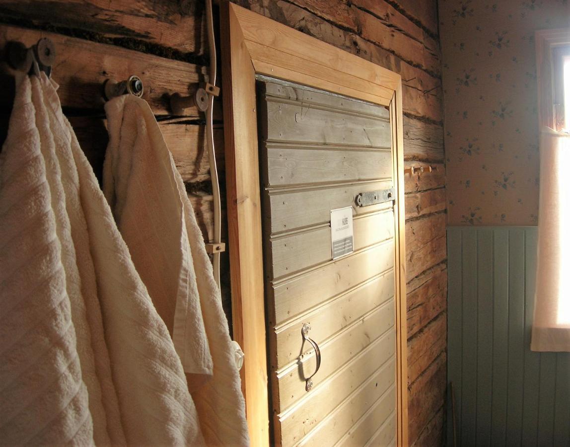 Portaan Nahkurinverstas Porras Bagian luar foto