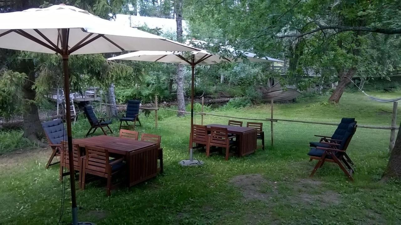 Portaan Nahkurinverstas Porras Bagian luar foto